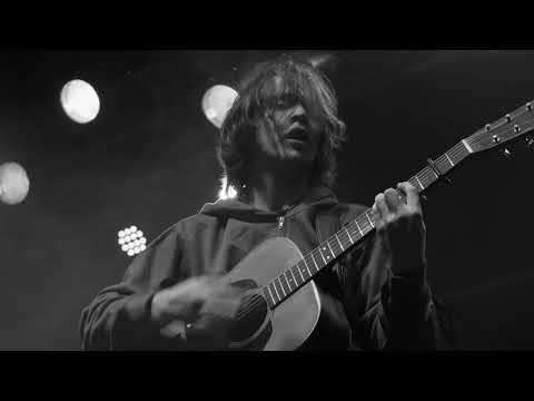 Billy Strings - While I'M Waiting Here