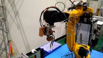 Random Bin Picking Robot for Machine Tool Loading/Unloading