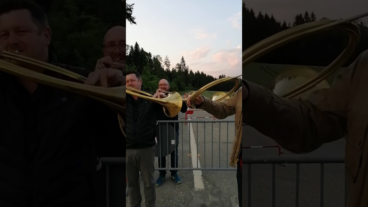 Trompe de chasse à la douane(1)