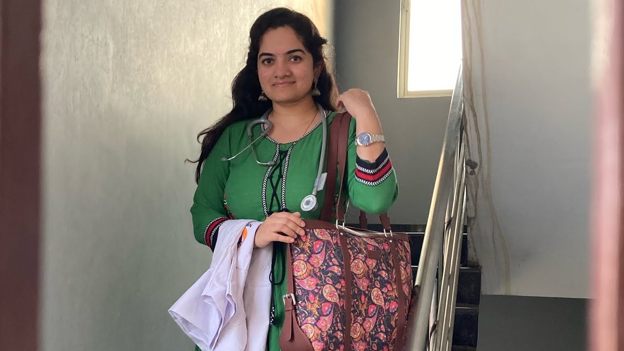 My office Bag review 👜❣️ #Zouk