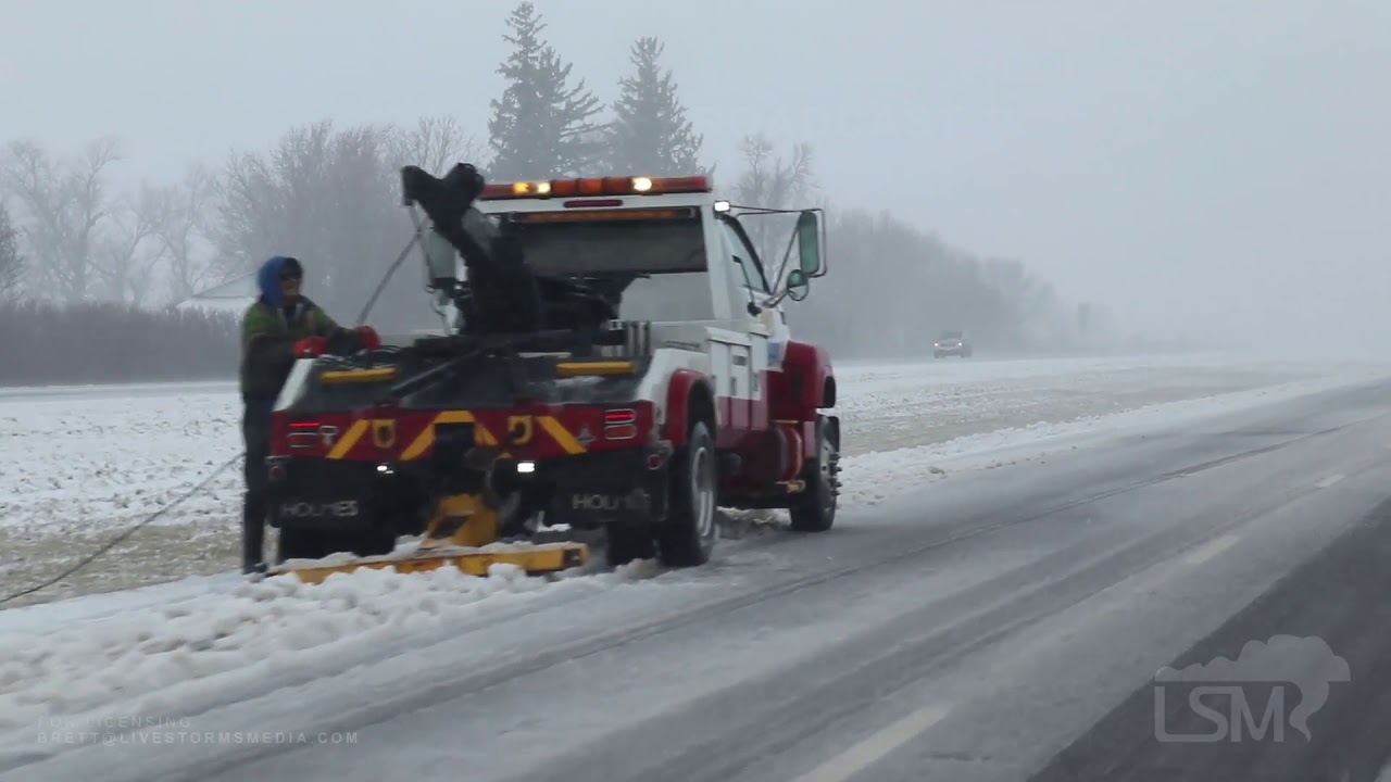 4122020 Northwood, IA Blizzard conditions, Interstate crashes YouTube