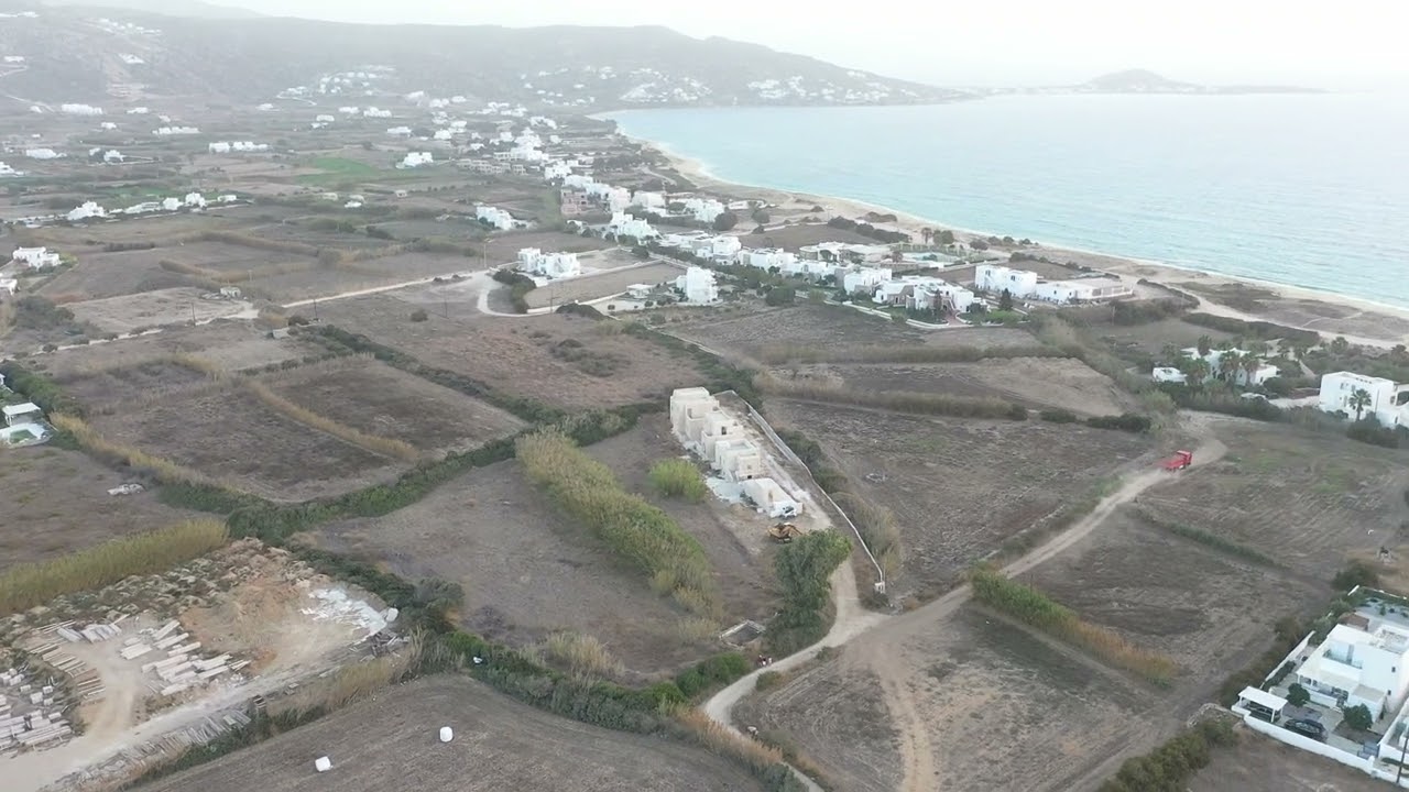 Buildable Plot By The Sea | Οικόπεδο στην Πλάκα με θέα θάλασσα