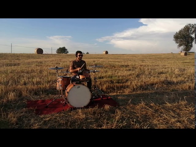 Dire Straits - Sultans Of Swing - DRUM COVER Tappa n.1 #percuotereinirpinia #GuardiaLombardi