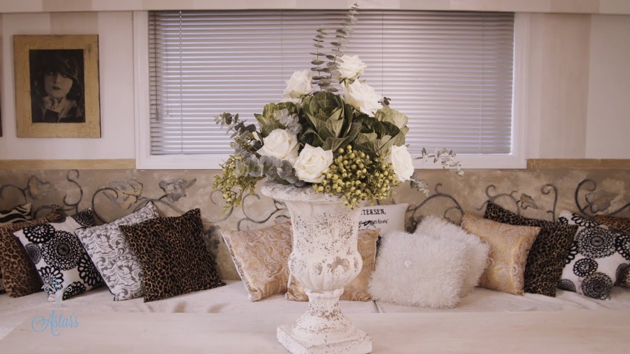 Floristry Tutorial: Kale, White Rose and Berries Classic Urn Design