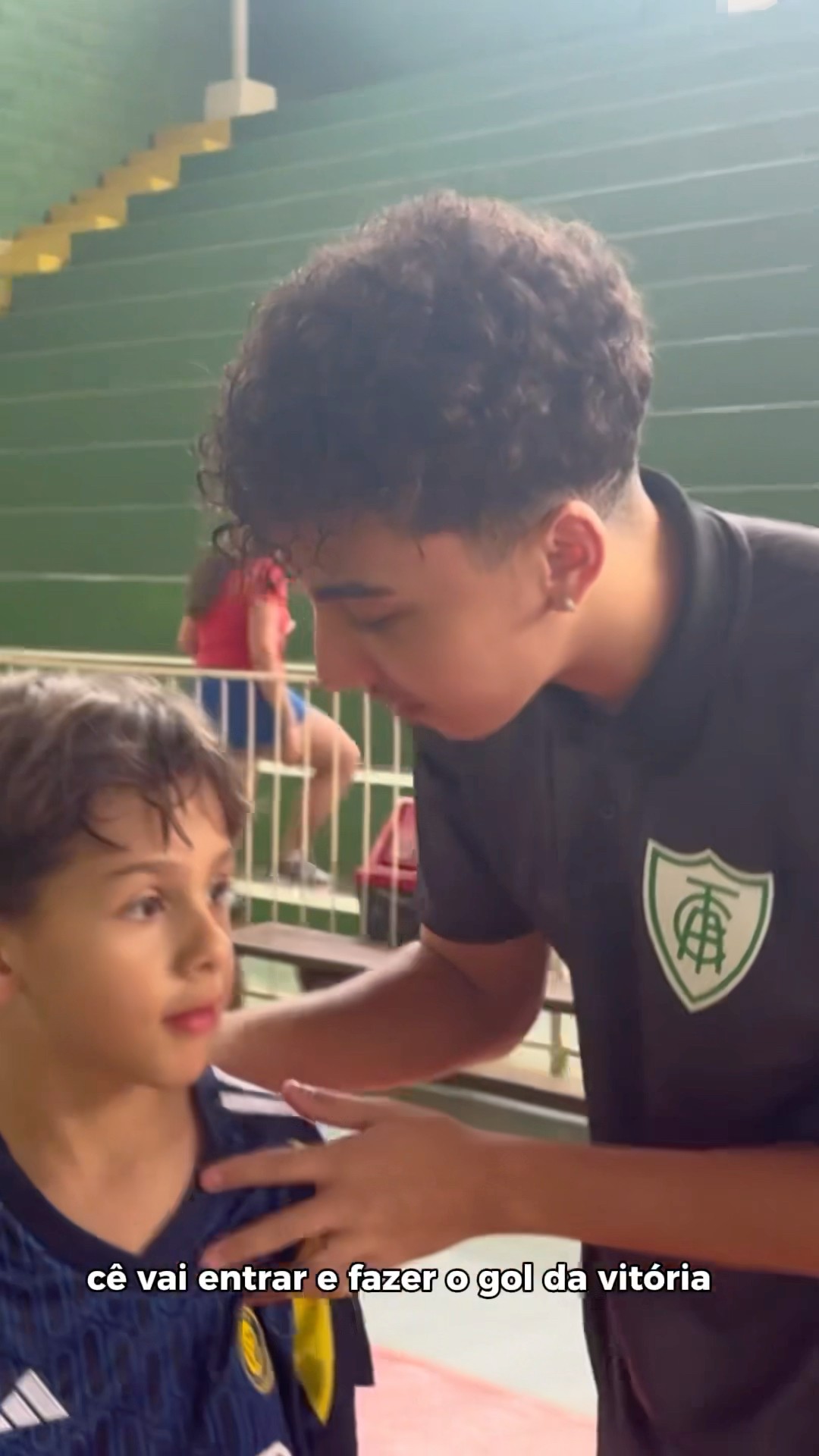VIREI TREINADOR E COLOQUEI O JOGADOR QUE FEZ O GOL! ?