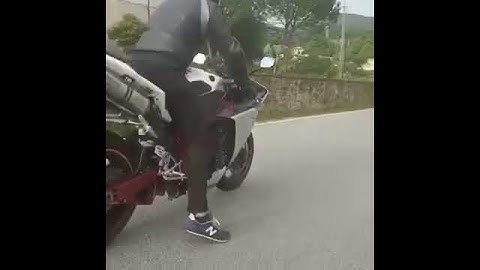2009 Yamaha R1 Launch Control
