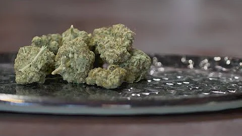 Texas lawmakers discuss bill banning THC