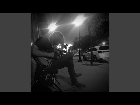 Mira LL 1 in A Minor (short loop Version) en YouTube