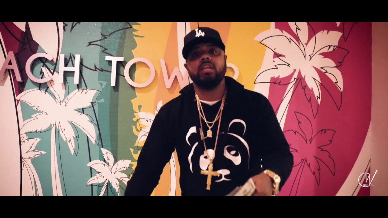 Assista a Young Copesetic - "Selfmade" no YouTube Assista a Young Copesetic - "Selfmade" no YouTube