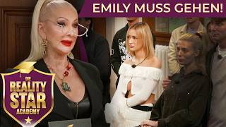 Flirt- und Flötendiplome reichen NICHT! Emily FLIEGT! | Die REALITY STAR Academy | ProSieben