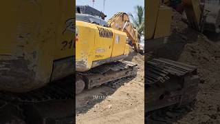 Hyundai 210 Chain Link #viral #excavator #shorts #shortsfeed #earthmover #construction #ytshorts