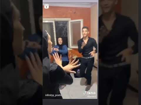 دي كلمة بأربع حروف تيك توك