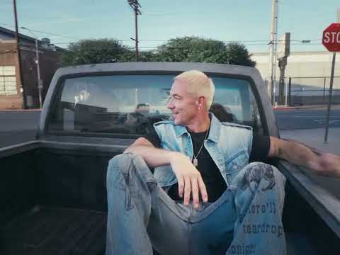 A Flaunt Film | Diplo