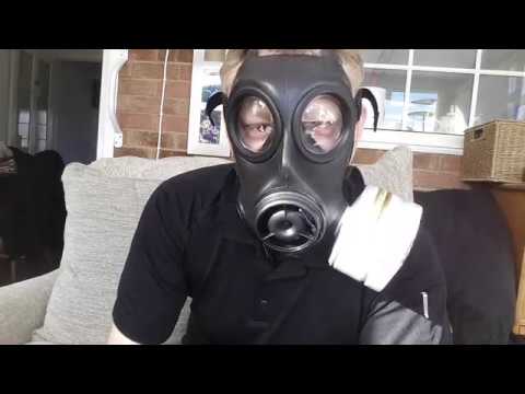 Sanktion sy Mængde af Demonstration of the Avon FM12 Gas Mask Respirator for Prepping or  Collecting - YouTube
