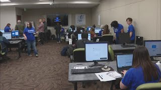 City of Denver hiring biligual employees at job fair to help with migrant response