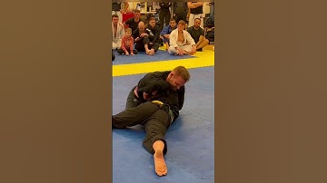 Bro skipped leg day…