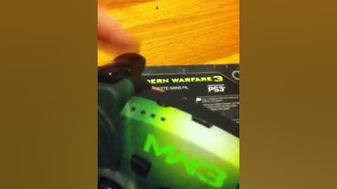 MW3 and collectors edition MW3 controller unboxing