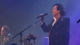 (Upmixed) Marillion Paris - Beautiful (Live) Le Trianon 2013/01/19