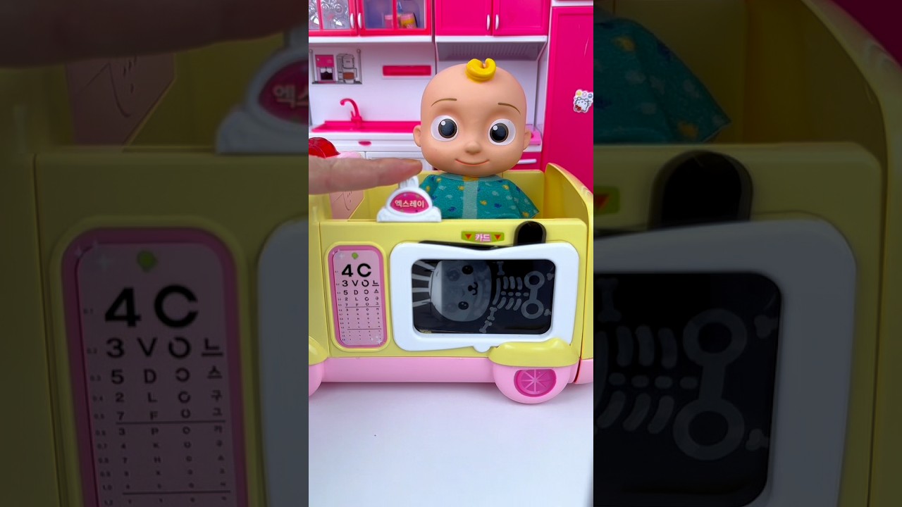ASMR Unboxing Cocomelon & Pinkfong Doctor Set | Satisfying Ambulance Toy with Mochi Toys