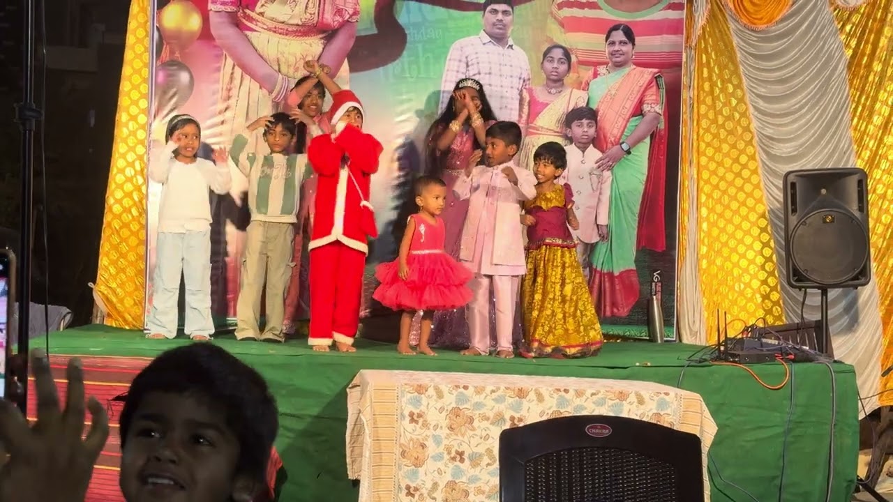 Christmas performance 🥰