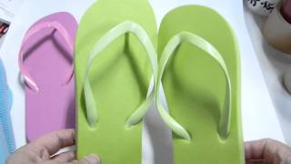 キャンディーカラービーチサンダル。単価１６２円