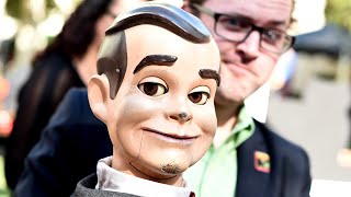 Goosebumps 2 Slappy Premiere Red Carpet - Haunted Halloween