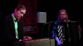 Maria Kalaniemi &amp; Eero Grundström - Där sitter en fågel @Stallet Världens Musik