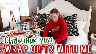 CHRISTMAS 2021 WRAP WITH ME // Christmas Music & Gift Wrapping