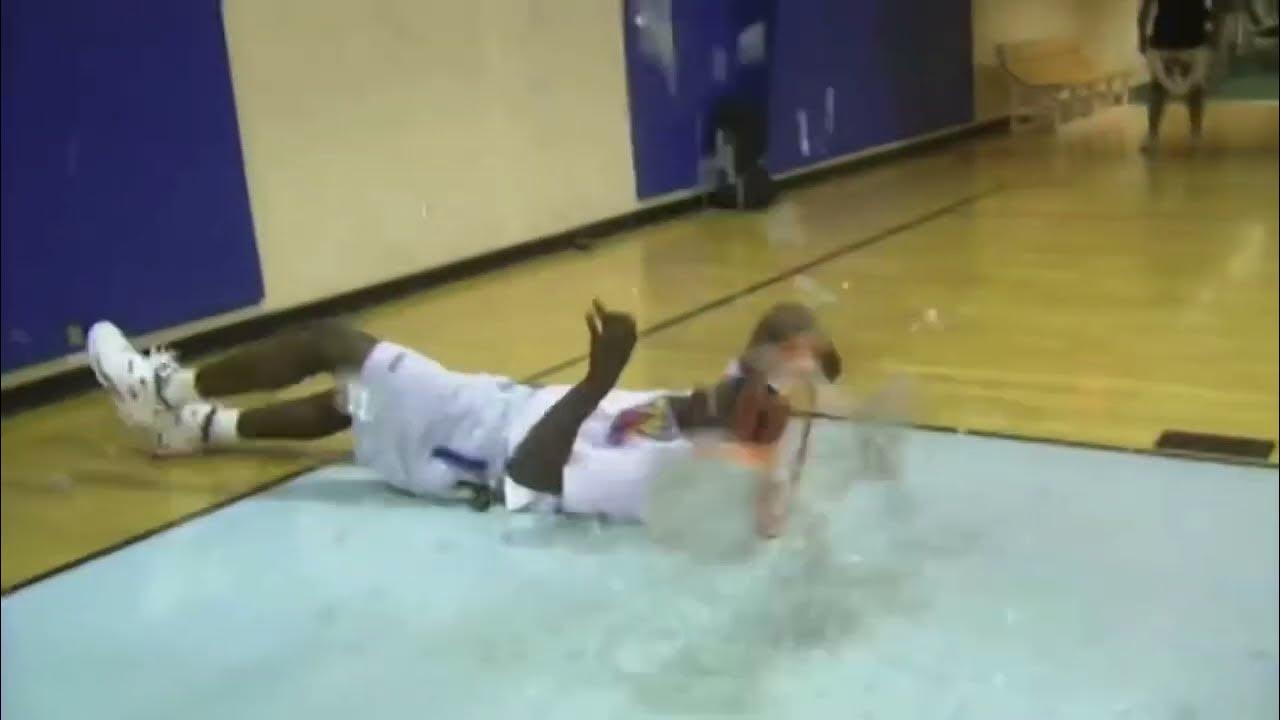 How did Shaq not break his back while breaking this backboard??? YouTube
