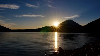 Time lapse Camping place to see Lake Motosu, Mt. Fuji and the morning sun | Campsite in Japan