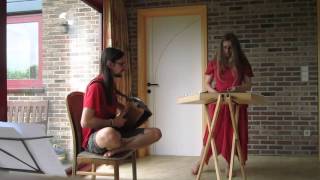 Hammered Dulcimer and Accordeon playing Lord of the Dance