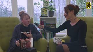 Zara & Elvis Tippen Er Is Geen Vorm Waarin Ik Pas - Erna Sen