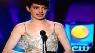 Anne Hathaway corrects the spelling of her name #shorts #short News