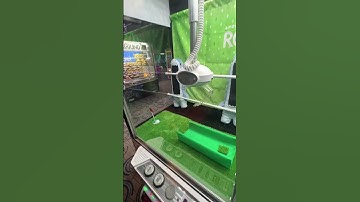 Playing GOLF In a Claw Machine!