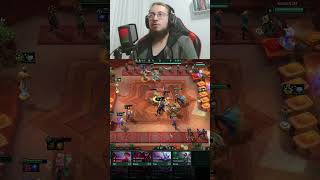 astral é tipo roleta roleta roleta e ganha o jogo #tft #tftbrasil #set15