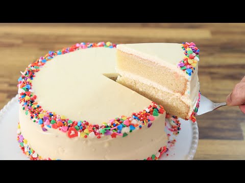 עוגת וניל קלאסית | מתכון לעוגת יום הולדת