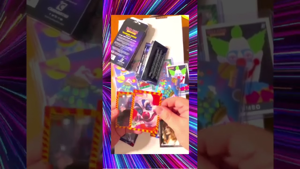 #rippingpacks #killerklownsfromouterspace trading cards! #nonsportscards #cardcollecting #collector