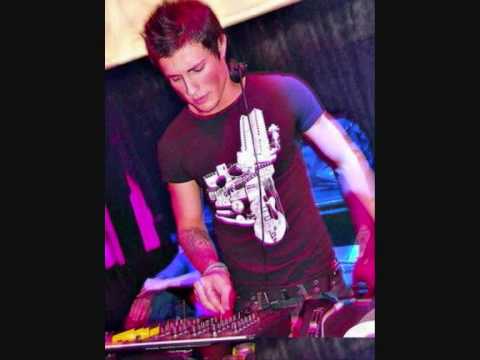 Pablo Kopanos & Ariel De Fann - Satisfaction (Orig...