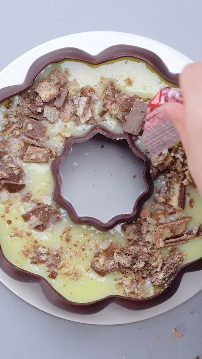 How to Make a Rich and Moist Chocolate Cake at Home #shorts #satisfying #cake #chocolate