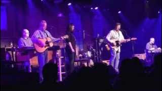 Vince Gill - 'Trying To Get Over You' LIVE at The Birchmere