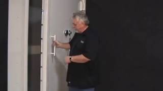Big Vault Door Features Demonstration