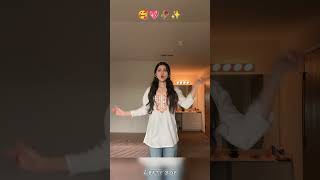 "Mai bani teri Radha 💃❤️ magical moves!"#DanceVibes #Radha #Trend #prettygirl