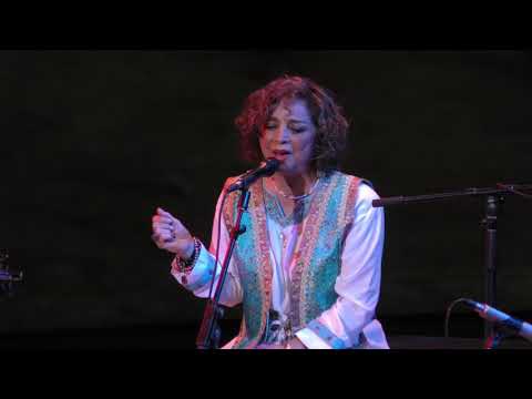 Sima Bina جونای قلعه پیر بانو سیما بینا