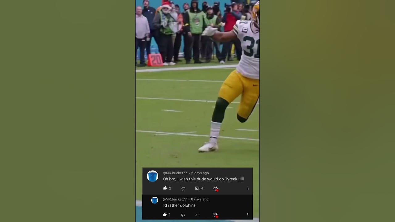 who-was-the-first-nfl-player-to-make-you-fall-in-love-with-football