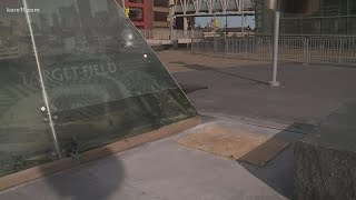 Minnesota Twins remove Calvin Griffith statue from Target Field