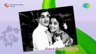 Listen to the romantic melody song,"vinnanule priya" sung by
ghantasala and p susheela from hit film bandipotu dongalu. cast: sv
ranga rao, akkineni nage...