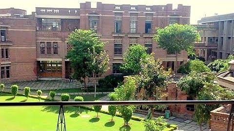 Akgec Campus view 🤩|Silence 😊|peace❤️: The Green Campus