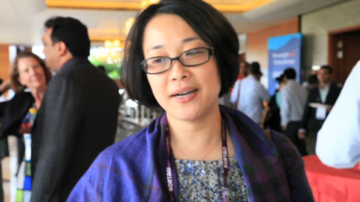 Annie Lin, LiXing attending Phocuswright India 2016