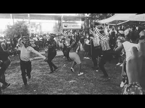 uThulubuke:Idlangezo Bayalithanda Abantu