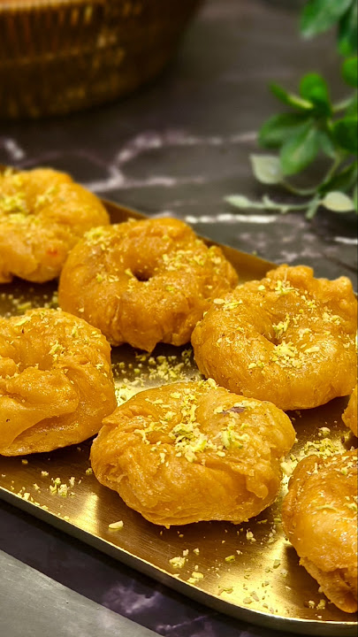 'Crispy & Juicy Balushahi in Minutes! 🤤 #Shorts' or'Diwali Mithai Made Easy – Balushahi Recipe 😍🍬